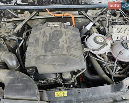 Серый Ауди Ку 5, объемом двигателя 1.98 л и пробегом 55 тыс. км за 39999 $, фото 14 на Automoto.ua