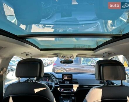 Сірий Ауді Ку 5, об'ємом двигуна 2 л та пробігом 34 тис. км за 29990 $, фото 42 на Automoto.ua