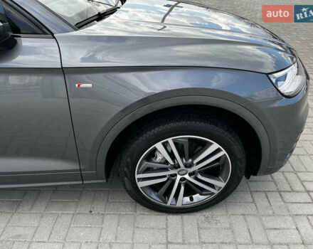 Серый Ауди Ку 5, объемом двигателя 2 л и пробегом 204 тыс. км за 29500 $, фото 5 на Automoto.ua