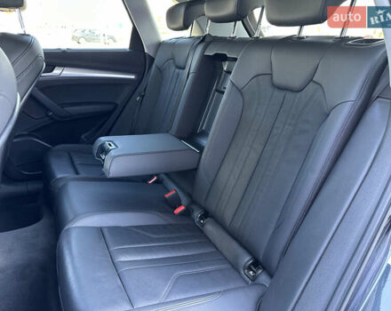 Серый Ауди Ку 5, объемом двигателя 1.97 л и пробегом 170 тыс. км за 32000 $, фото 26 на Automoto.ua