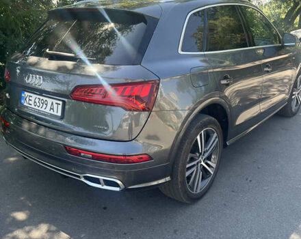 Сірий Ауді Ку 5, об'ємом двигуна 1.98 л та пробігом 65 тис. км за 40000 $, фото 4 на Automoto.ua