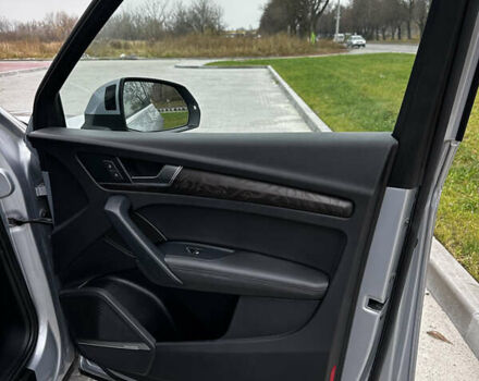 Серый Ауди Ку 5, объемом двигателя 1.98 л и пробегом 100 тыс. км за 34500 $, фото 11 на Automoto.ua