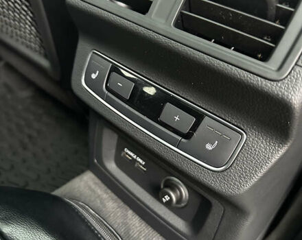 Серый Ауди Ку 5, объемом двигателя 1.98 л и пробегом 100 тыс. км за 34500 $, фото 16 на Automoto.ua