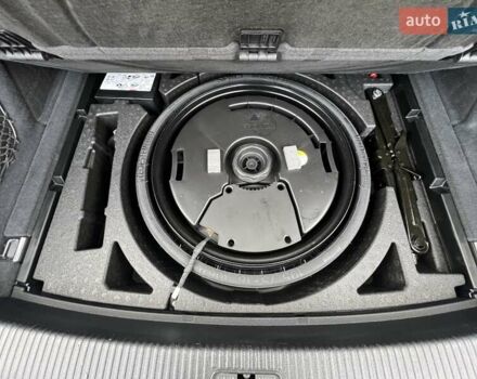 Серый Ауди Ку 5, объемом двигателя 0 л и пробегом 104 тыс. км за 27500 $, фото 31 на Automoto.ua