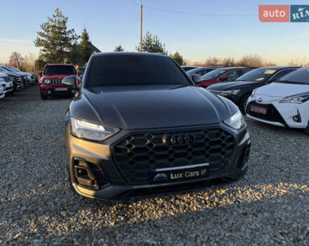 Серый Ауди Ку 5, объемом двигателя 1.97 л и пробегом 215 тыс. км за 39000 $, фото 3 на Automoto.ua