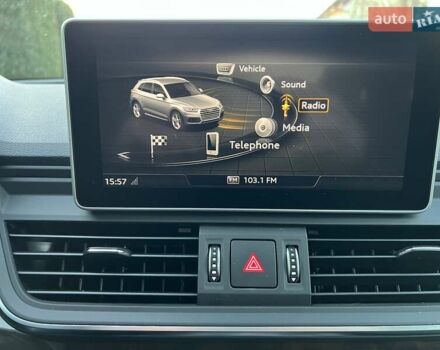 Сірий Ауді Ку 5, об'ємом двигуна 2 л та пробігом 104 тис. км за 26900 $, фото 41 на Automoto.ua