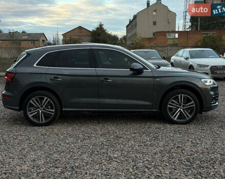 Серый Ауди Ку 5, объемом двигателя 2 л и пробегом 84 тыс. км за 37500 $, фото 5 на Automoto.ua