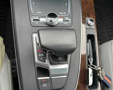 Серый Ауди Ку 5, объемом двигателя 2 л и пробегом 78 тыс. км за 16900 $, фото 16 на Automoto.ua