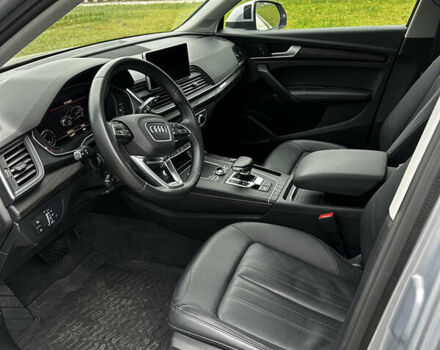 Серый Ауди Ку 5, объемом двигателя 1.98 л и пробегом 100 тыс. км за 34500 $, фото 21 на Automoto.ua