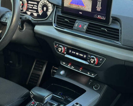 Серый Ауди Ку 5, объемом двигателя 1.97 л и пробегом 215 тыс. км за 39000 $, фото 35 на Automoto.ua