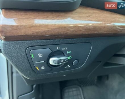 Сірий Ауді Ку 5, об'ємом двигуна 2 л та пробігом 77 тис. км за 28900 $, фото 14 на Automoto.ua