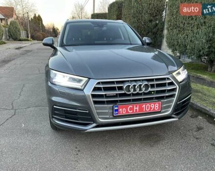 Сірий Ауді Ку 5, об'ємом двигуна 2 л та пробігом 104 тис. км за 26900 $, фото 2 на Automoto.ua