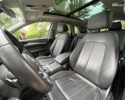 Серый Ауди Ку 5, объемом двигателя 2 л и пробегом 89 тыс. км за 30990 $, фото 25 на Automoto.ua