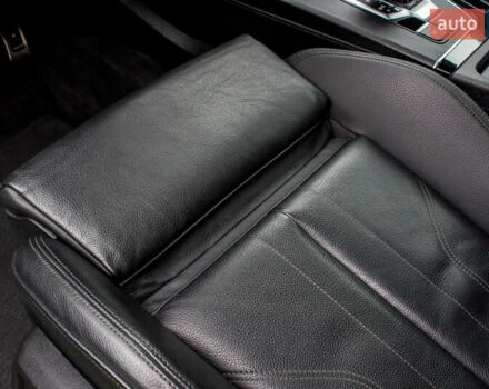 Сірий Ауді Ку 5, об'ємом двигуна 2 л та пробігом 149 тис. км за 31000 $, фото 59 на Automoto.ua