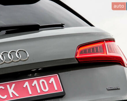 Сірий Ауді Ку 5, об'ємом двигуна 2 л та пробігом 149 тис. км за 31000 $, фото 7 на Automoto.ua