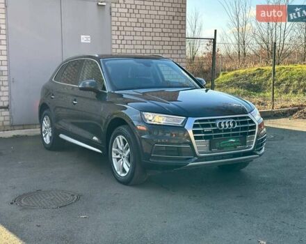 Сірий Ауді Ку 5, об'ємом двигуна 2 л та пробігом 34 тис. км за 29990 $, фото 5 на Automoto.ua