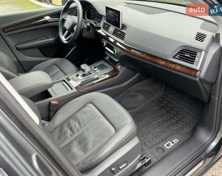 Серый Ауди Ку 5, объемом двигателя 0 л и пробегом 104 тыс. км за 27500 $, фото 34 на Automoto.ua