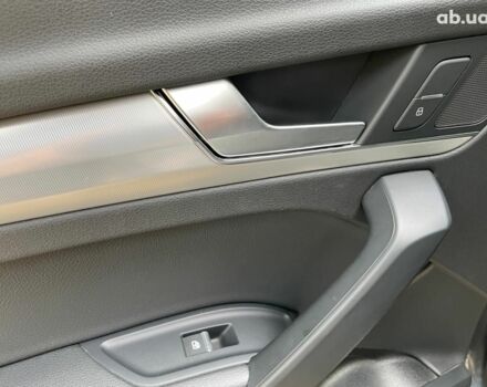 Серый Ауди Ку 5, объемом двигателя 2 л и пробегом 89 тыс. км за 30990 $, фото 17 на Automoto.ua