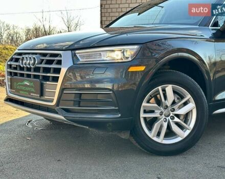 Сірий Ауді Ку 5, об'ємом двигуна 2 л та пробігом 34 тис. км за 29990 $, фото 1 на Automoto.ua