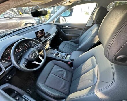 Сірий Ауді Ку 5, об'ємом двигуна 2 л та пробігом 34 тис. км за 29990 $, фото 7 на Automoto.ua