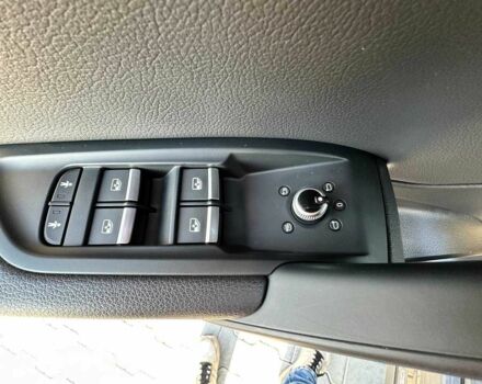 Сірий Ауді Ку 5, об'ємом двигуна 2 л та пробігом 34 тис. км за 29990 $, фото 10 на Automoto.ua