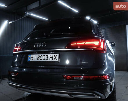 Сірий Ауді Ку 5, об'ємом двигуна 2 л та пробігом 59 тис. км за 29700 $, фото 3 на Automoto.ua