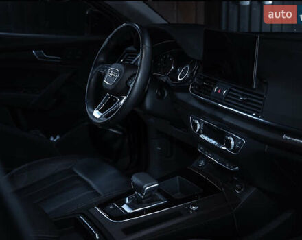 Сірий Ауді Ку 5, об'ємом двигуна 2 л та пробігом 59 тис. км за 29700 $, фото 6 на Automoto.ua