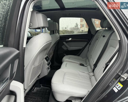 Серый Ауди Ку 5, объемом двигателя 1.98 л и пробегом 76 тыс. км за 32800 $, фото 20 на Automoto.ua