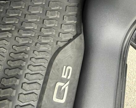 Серый Ауди Ку 5, объемом двигателя 2 л и пробегом 78 тыс. км за 16900 $, фото 13 на Automoto.ua