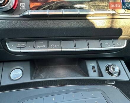 Сірий Ауді Ку 5, об'ємом двигуна 2 л та пробігом 34 тис. км за 29990 $, фото 43 на Automoto.ua