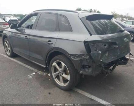 Сірий Ауді Ку 5, об'ємом двигуна 2 л та пробігом 85 тис. км за 9000 $, фото 2 на Automoto.ua