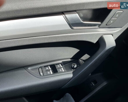 Серый Ауди Ку 5, объемом двигателя 2 л и пробегом 204 тыс. км за 29500 $, фото 17 на Automoto.ua