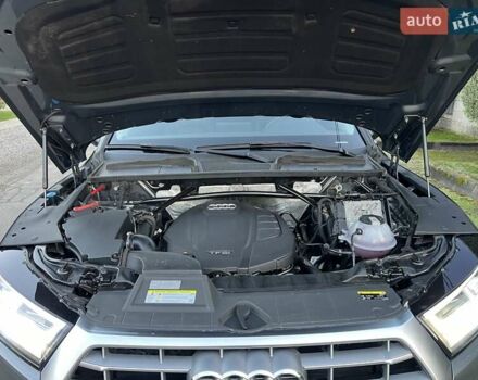 Сірий Ауді Ку 5, об'ємом двигуна 2 л та пробігом 104 тис. км за 26900 $, фото 37 на Automoto.ua