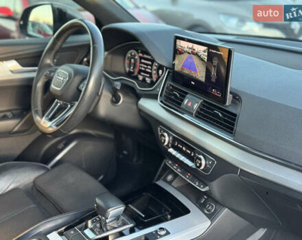 Серый Ауди Ку 5, объемом двигателя 1.97 л и пробегом 215 тыс. км за 39000 $, фото 28 на Automoto.ua