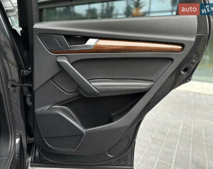 Сірий Ауді Ку 5, об'ємом двигуна 1.98 л та пробігом 91 тис. км за 33500 $, фото 61 на Automoto.ua