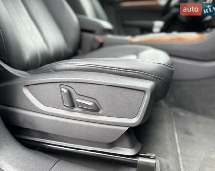 Сірий Ауді Ку 5, об'ємом двигуна 1.98 л та пробігом 91 тис. км за 33500 $, фото 64 на Automoto.ua