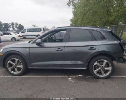 Сірий Ауді Ку 5, об'ємом двигуна 2 л та пробігом 85 тис. км за 9000 $, фото 13 на Automoto.ua