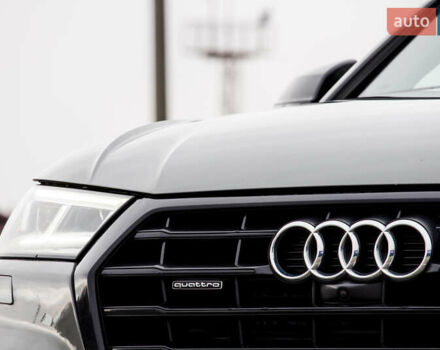 Сірий Ауді Ку 5, об'ємом двигуна 2 л та пробігом 149 тис. км за 31000 $, фото 33 на Automoto.ua