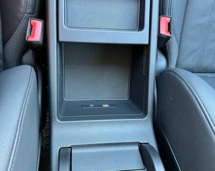 Сірий Ауді Ку 5, об'ємом двигуна 2 л та пробігом 34 тис. км за 29990 $, фото 34 на Automoto.ua