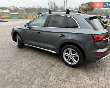 Сірий Ауді Ку 5, об'ємом двигуна 1.98 л та пробігом 102 тис. км за 36000 $, фото 4 на Automoto.ua