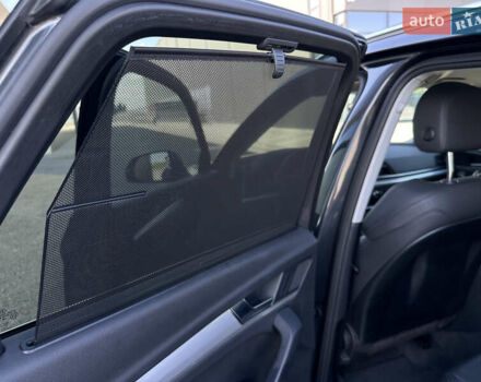 Серый Ауди Ку 5, объемом двигателя 1.97 л и пробегом 170 тыс. км за 32000 $, фото 32 на Automoto.ua