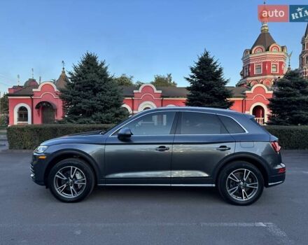Серый Ауди Ку 5, объемом двигателя 1.98 л и пробегом 95 тыс. км за 35900 $, фото 6 на Automoto.ua
