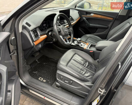 Сірий Ауді Ку 5, об'ємом двигуна 1.98 л та пробігом 102 тис. км за 36000 $, фото 11 на Automoto.ua