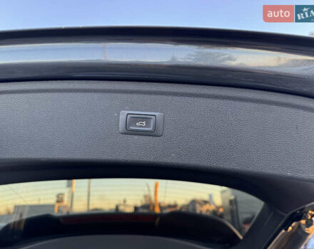 Серый Ауди Ку 5, объемом двигателя 1.97 л и пробегом 215 тыс. км за 39000 $, фото 25 на Automoto.ua