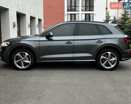 Сірий Ауді Ку 5, об'ємом двигуна 1.98 л та пробігом 98 тис. км за 29950 $, фото 11 на Automoto.ua