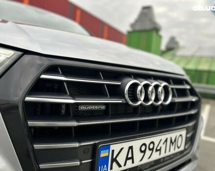 Серый Ауди Ку 5, объемом двигателя 2 л и пробегом 106 тыс. км за 47900 $, фото 10 на Automoto.ua