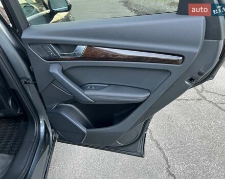 Сірий Ауді Ку 5, об'ємом двигуна 2 л та пробігом 104 тис. км за 26900 $, фото 30 на Automoto.ua