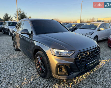 Серый Ауди Ку 5, объемом двигателя 1.97 л и пробегом 215 тыс. км за 39000 $, фото 1 на Automoto.ua