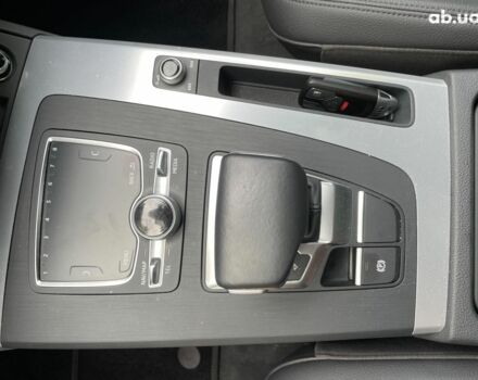 Серый Ауди Ку 5, объемом двигателя 2 л и пробегом 89 тыс. км за 30990 $, фото 30 на Automoto.ua