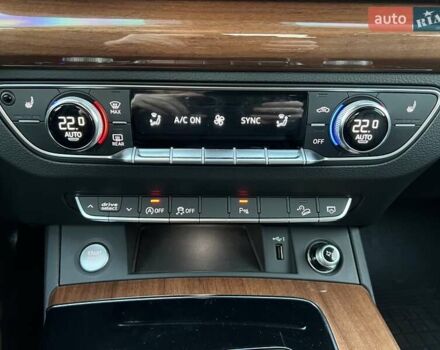 Сірий Ауді Ку 5, об'ємом двигуна 2 л та пробігом 77 тис. км за 28900 $, фото 38 на Automoto.ua